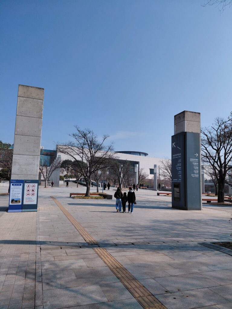 韓国国立中央博物館1